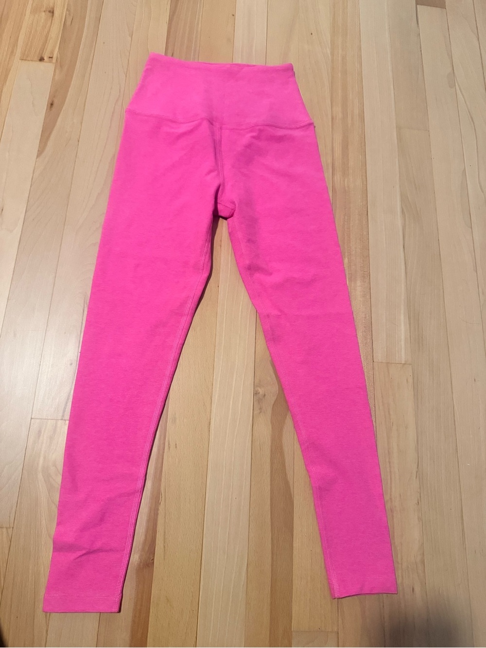Beyond Yoga Womens Pink Leggings